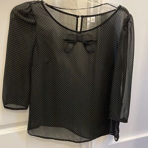 ❤️5/$20 Lauren Conrad XS sheer top